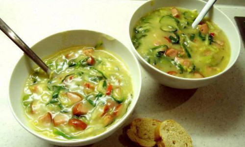 CALDO DE VERDE