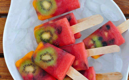 PICOLS DE IOGURTE E FRUTA