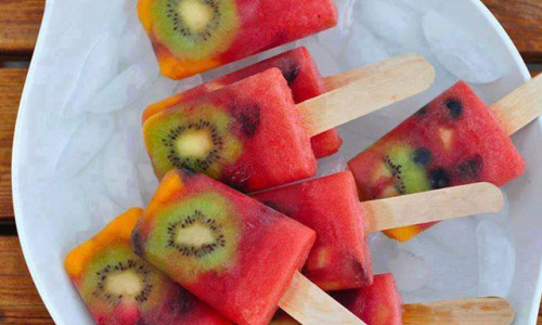PICOLS DE IOGURTE E FRUTA