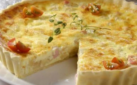 QUICHE DE PALMITO E PEITO DE PERU
