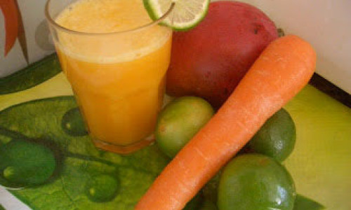 SUCO CENOURA COM LIMO